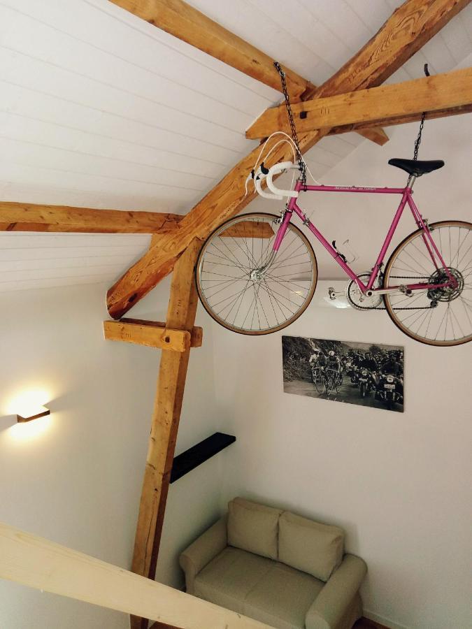 Chambres D'Hotes Quatre Mains Saint-Priest-des-Champs 외부 사진
