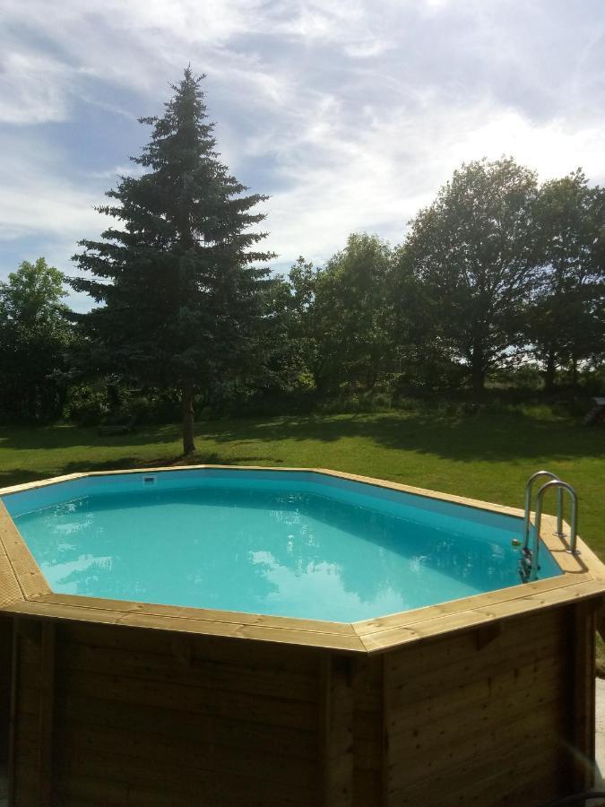 Chambres D'Hotes Quatre Mains Saint-Priest-des-Champs 외부 사진
