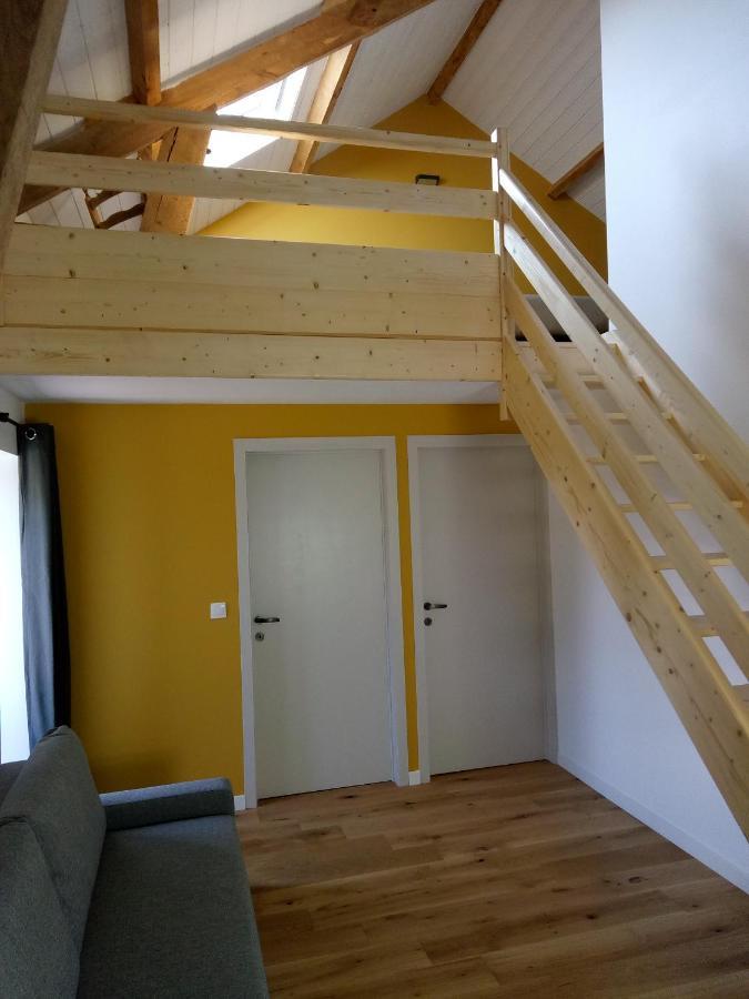 Chambres D'Hotes Quatre Mains Saint-Priest-des-Champs 외부 사진